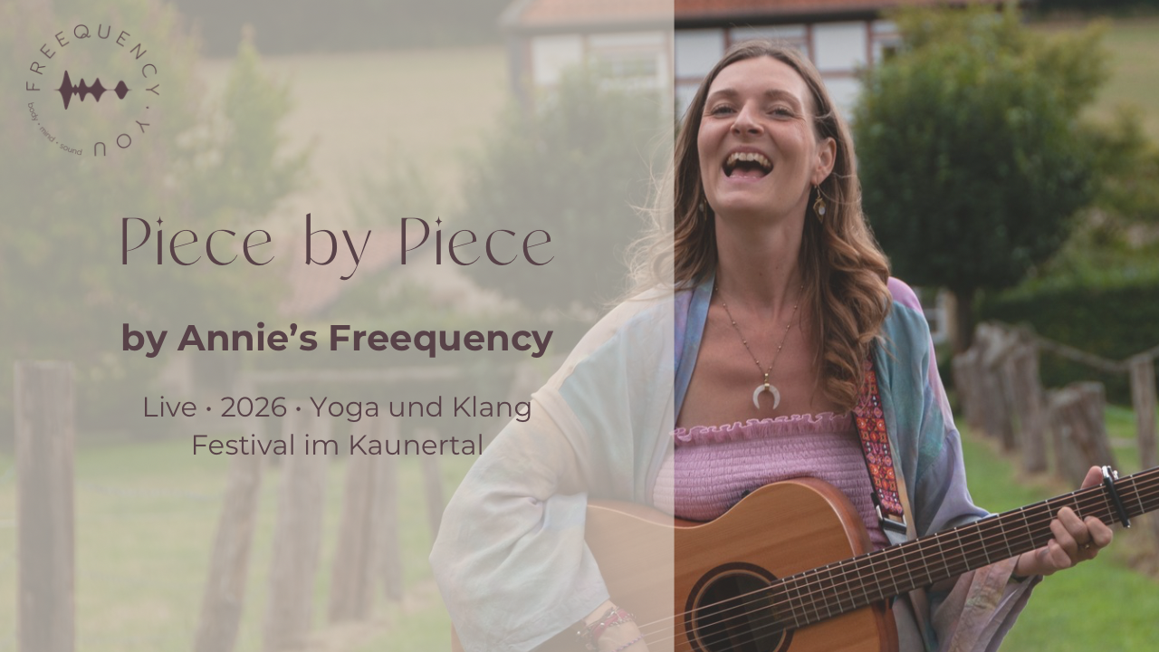 Annie's Freequency | Piece by Piece (Live with Mandàra)